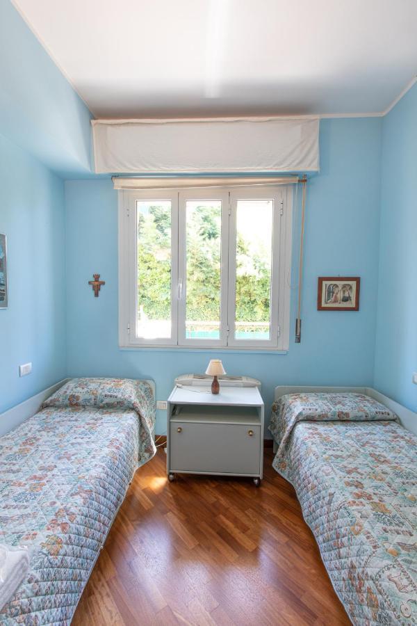 Rapallo Comodo Appartamento Signorile A Due Passi Dal Mare Con Posto Auto Extérieur photo
