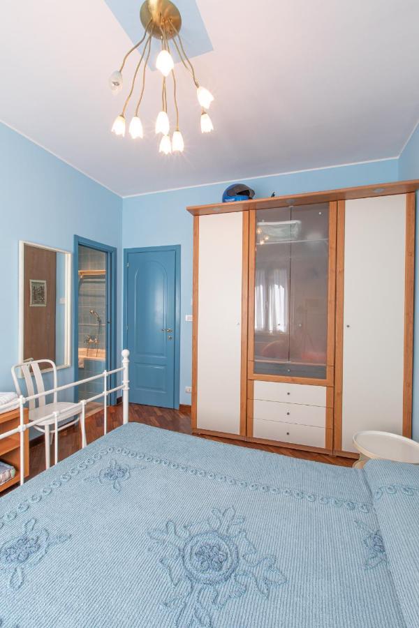 Rapallo Comodo Appartamento Signorile A Due Passi Dal Mare Con Posto Auto Extérieur photo